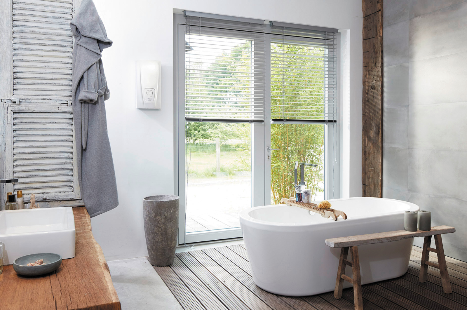 CLAGE INSTANT WATER HEATER 12KW FOR BATHROOMS - DEX12 NEXT- L